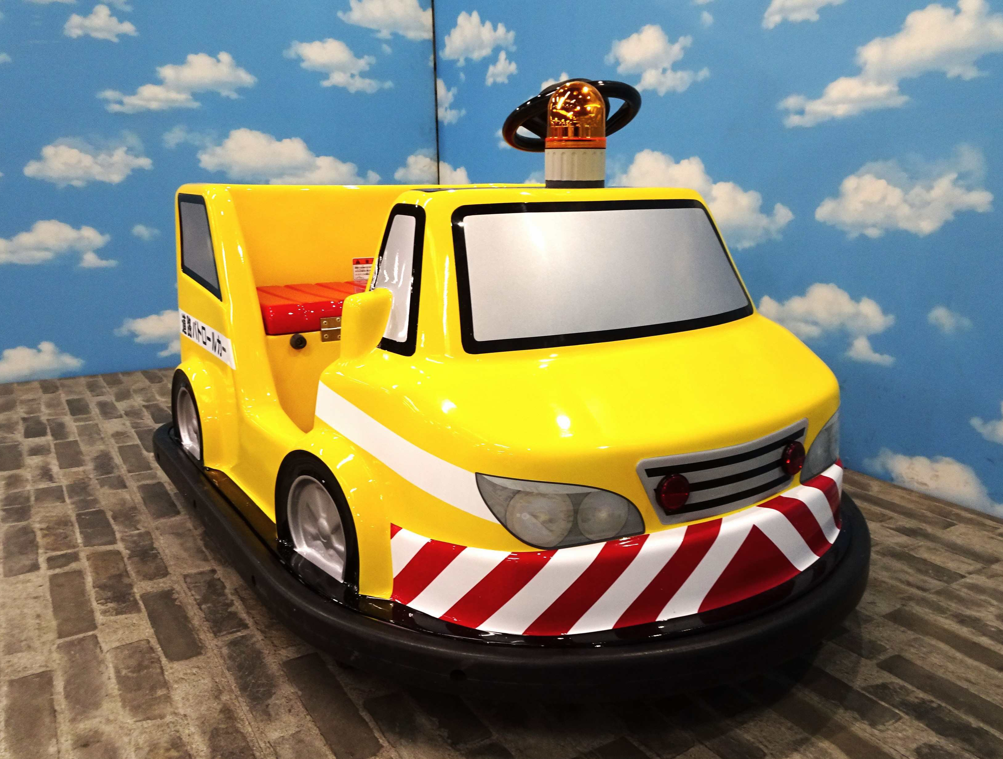 道路パトロールカー