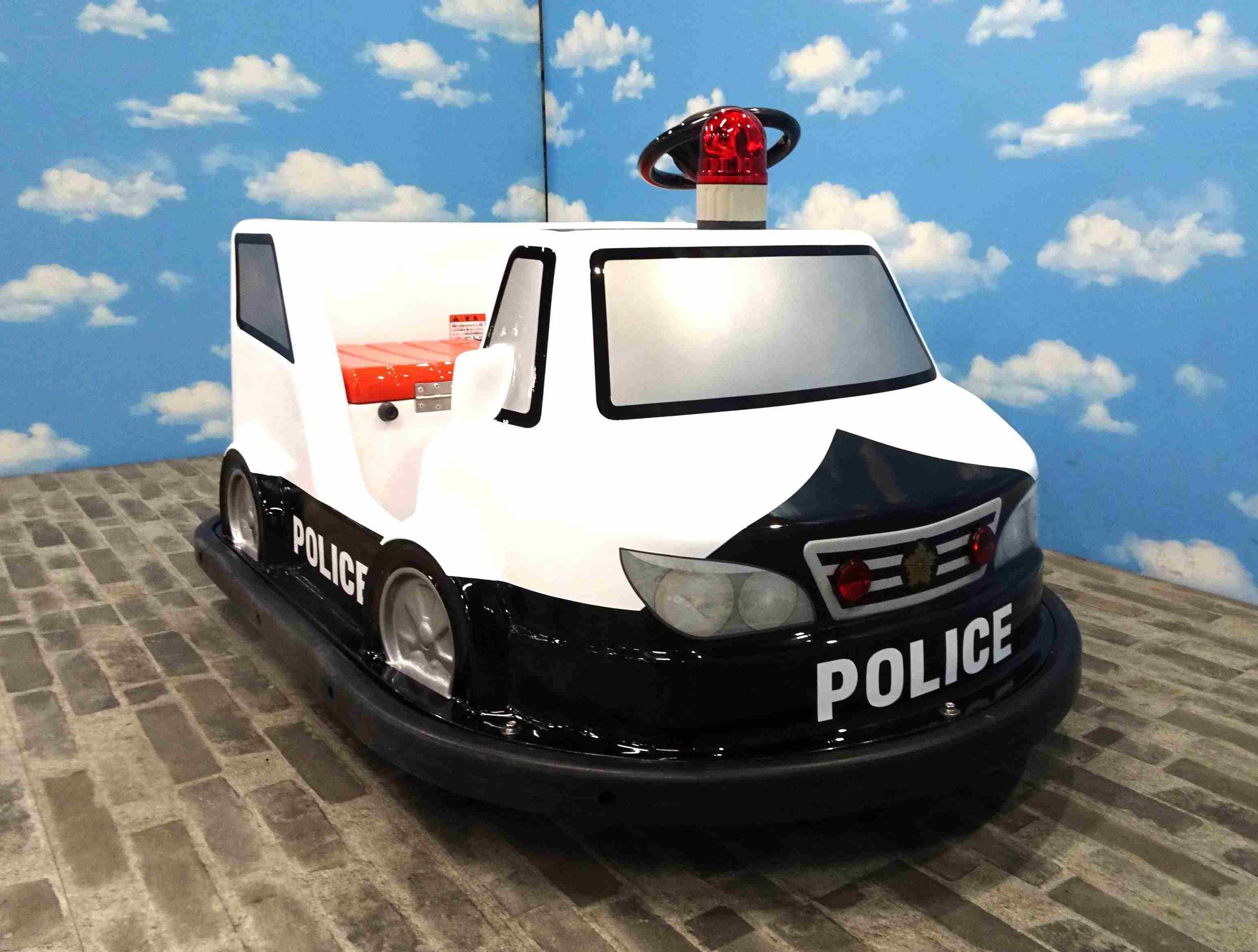 パトカー